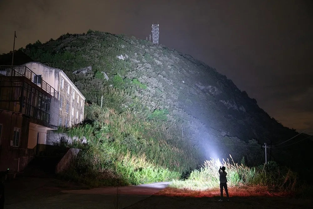 Foco Faro Linterna Mulita+ Agarre+ Soporte+ Powerbank 1800lm Color de la luz LED